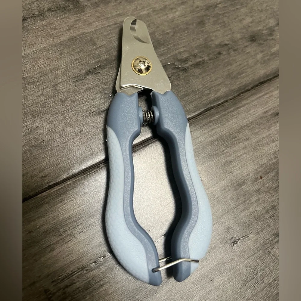 Blue Grooming Nail Clippers
